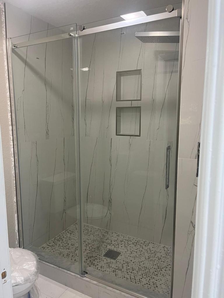 Shower Door F2 MIAMI 8 Chrome